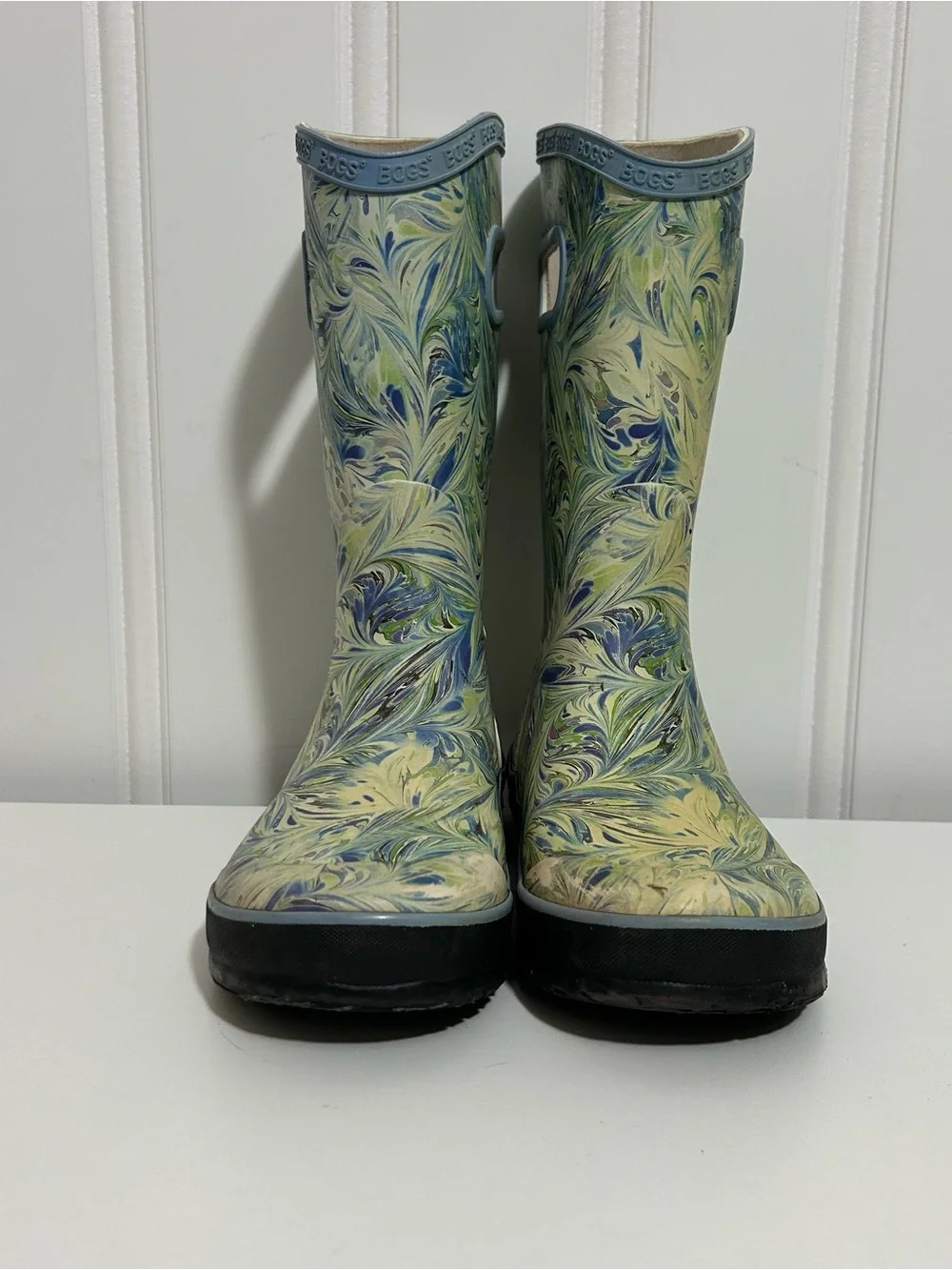 Bogs rubber rain boots blue green marble